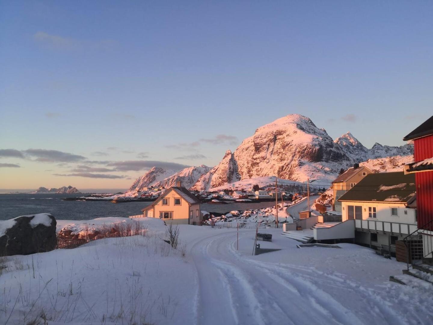 House With Amazing View & Location In Tind Villa Sørvågen Buitenkant foto