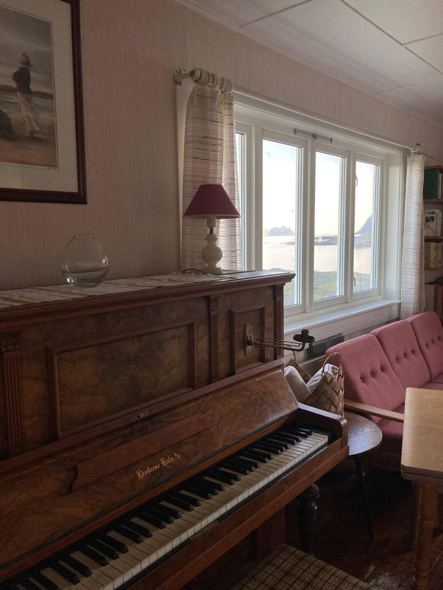 House With Amazing View & Location In Tind Villa Sørvågen Buitenkant foto